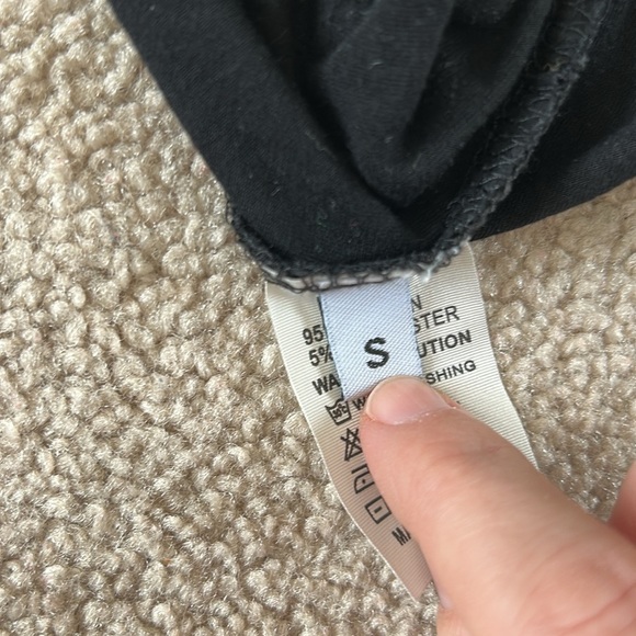 Black Turtleneck Crop Top with Slits | Black Turtleneck | Black Crop Top - Picture 4 of 6